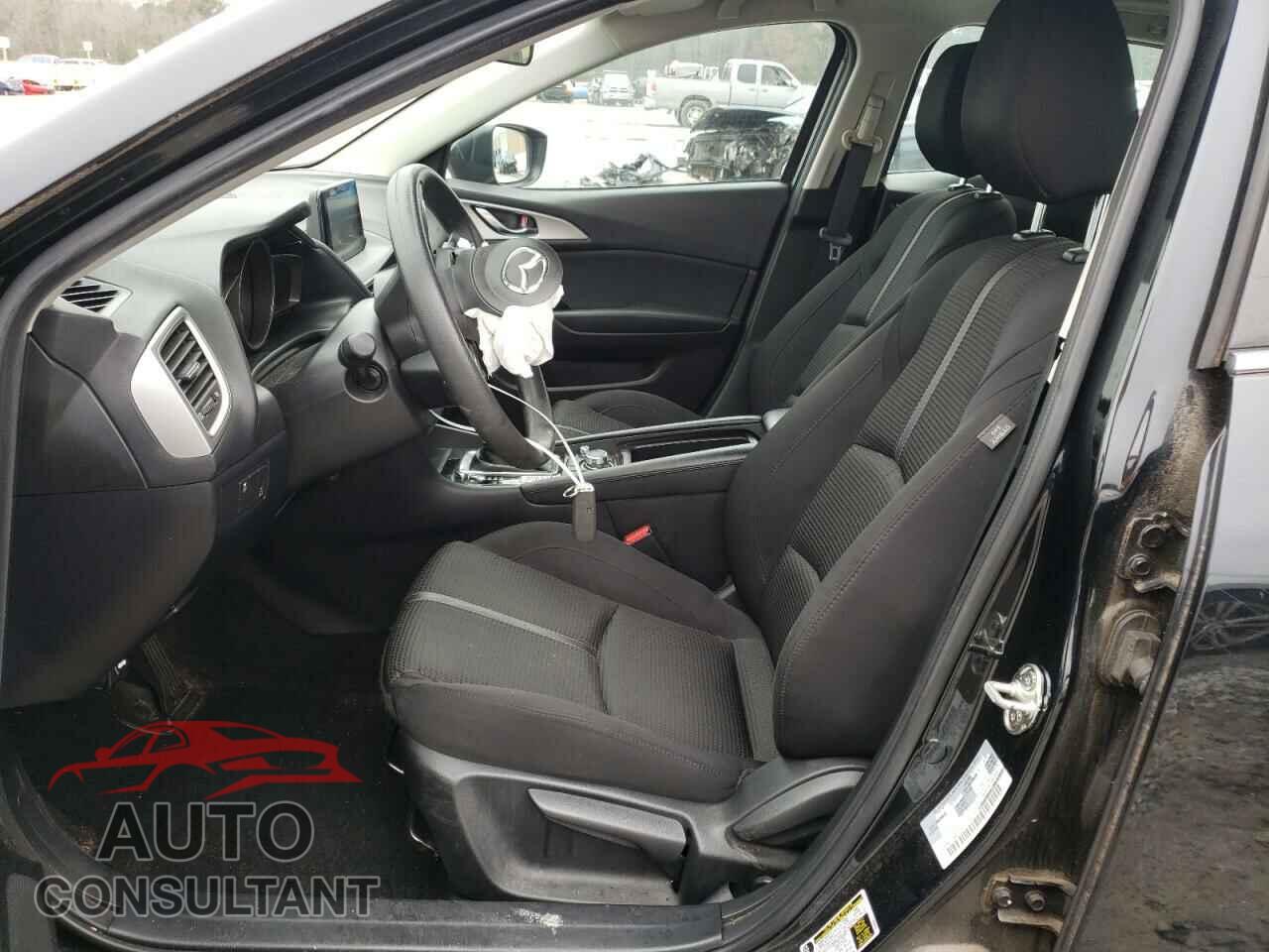 MAZDA 3 2017 - 3MZBN1U79HM157247