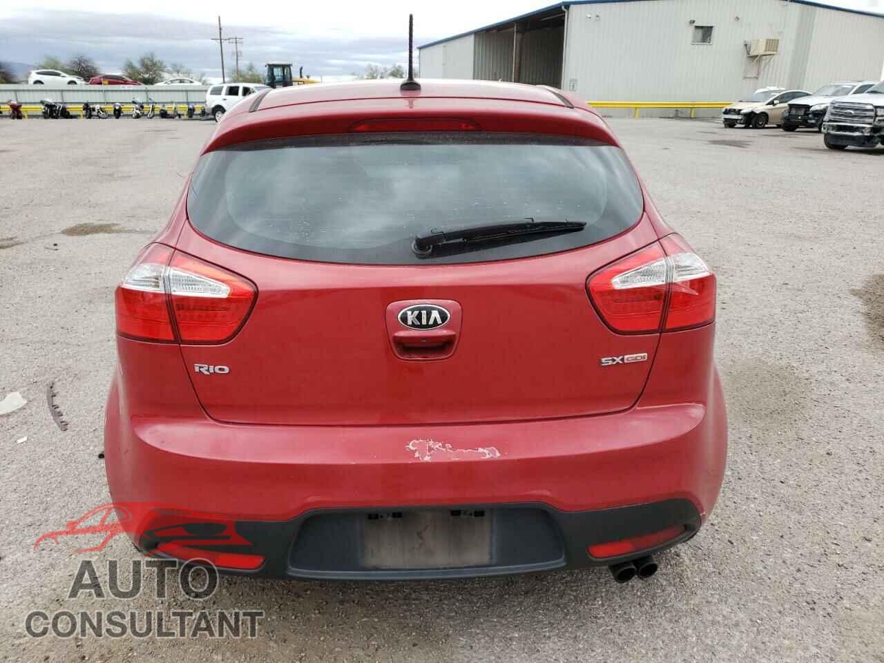KIA RIO 2015 - KNADN5A37F6452801
