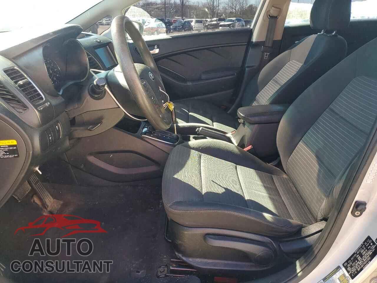 KIA FORTE 2017 - 3KPFL4A77HE011505