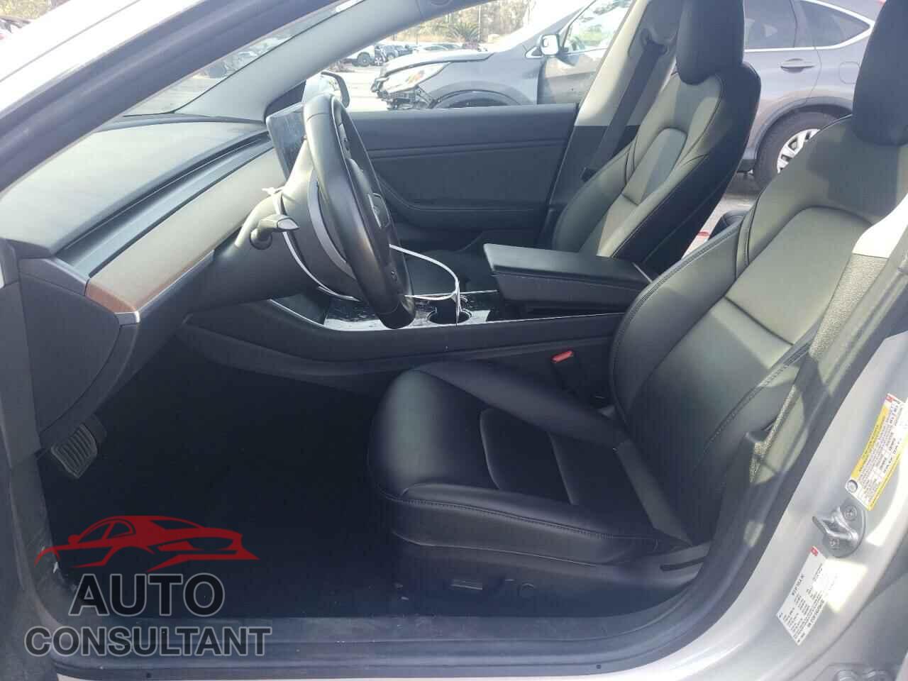 TESLA MODEL 3 2018 - 5YJ3E1EA3JF044132