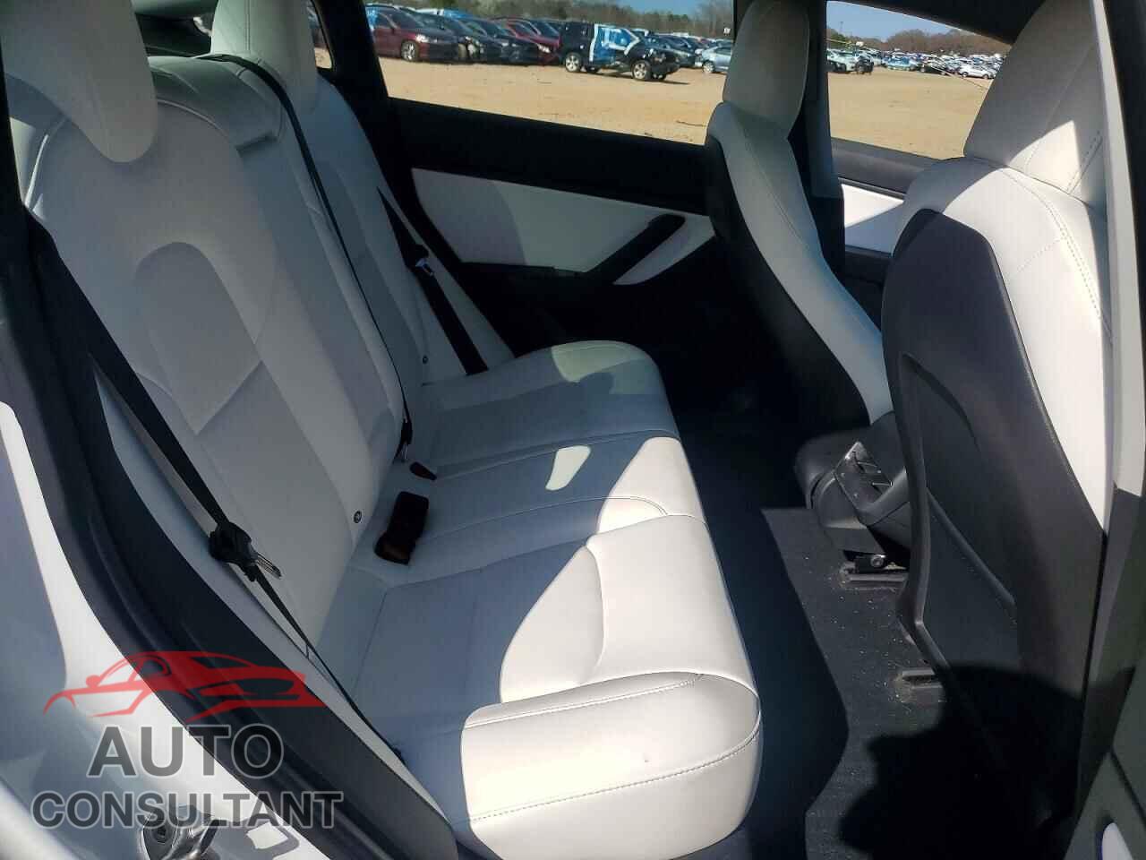 TESLA MODEL 3 2018 - 5YJ3E1EB5JF112276