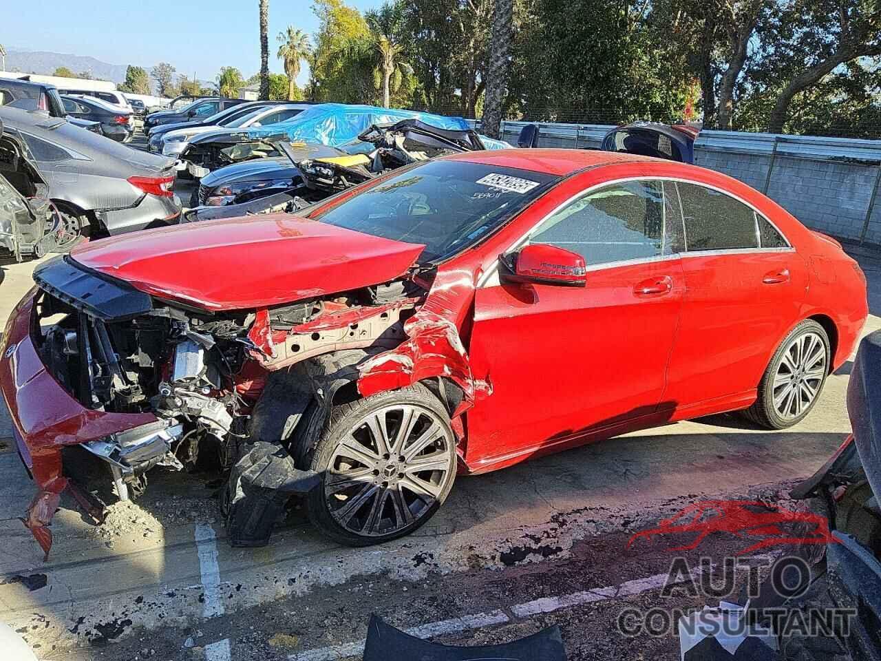 MERCEDES-BENZ CLA-CLASS 2018 - WDDSJ4EB7JN569011