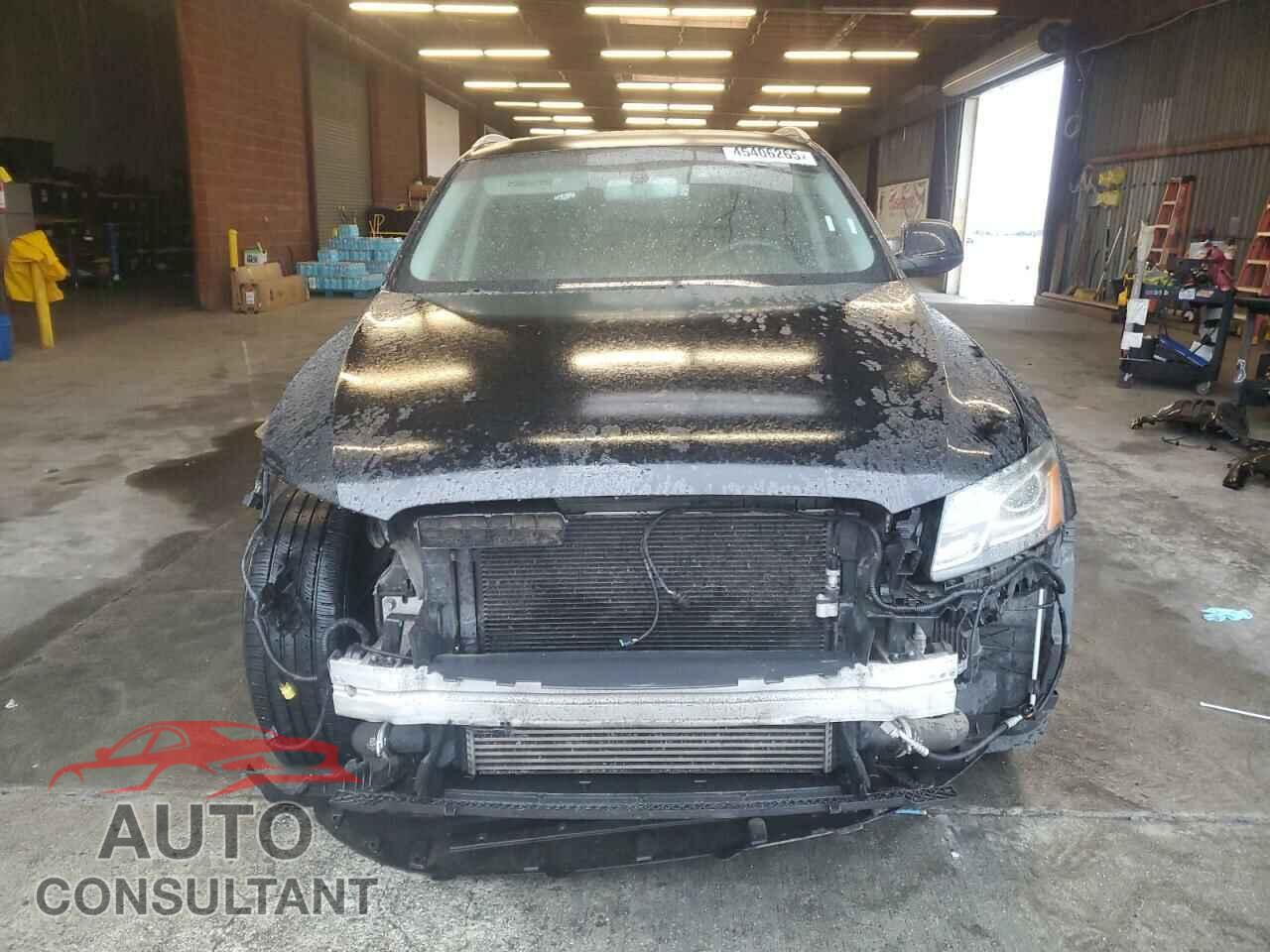 AUDI Q5 2012 - WA1LFAFP9CA102475