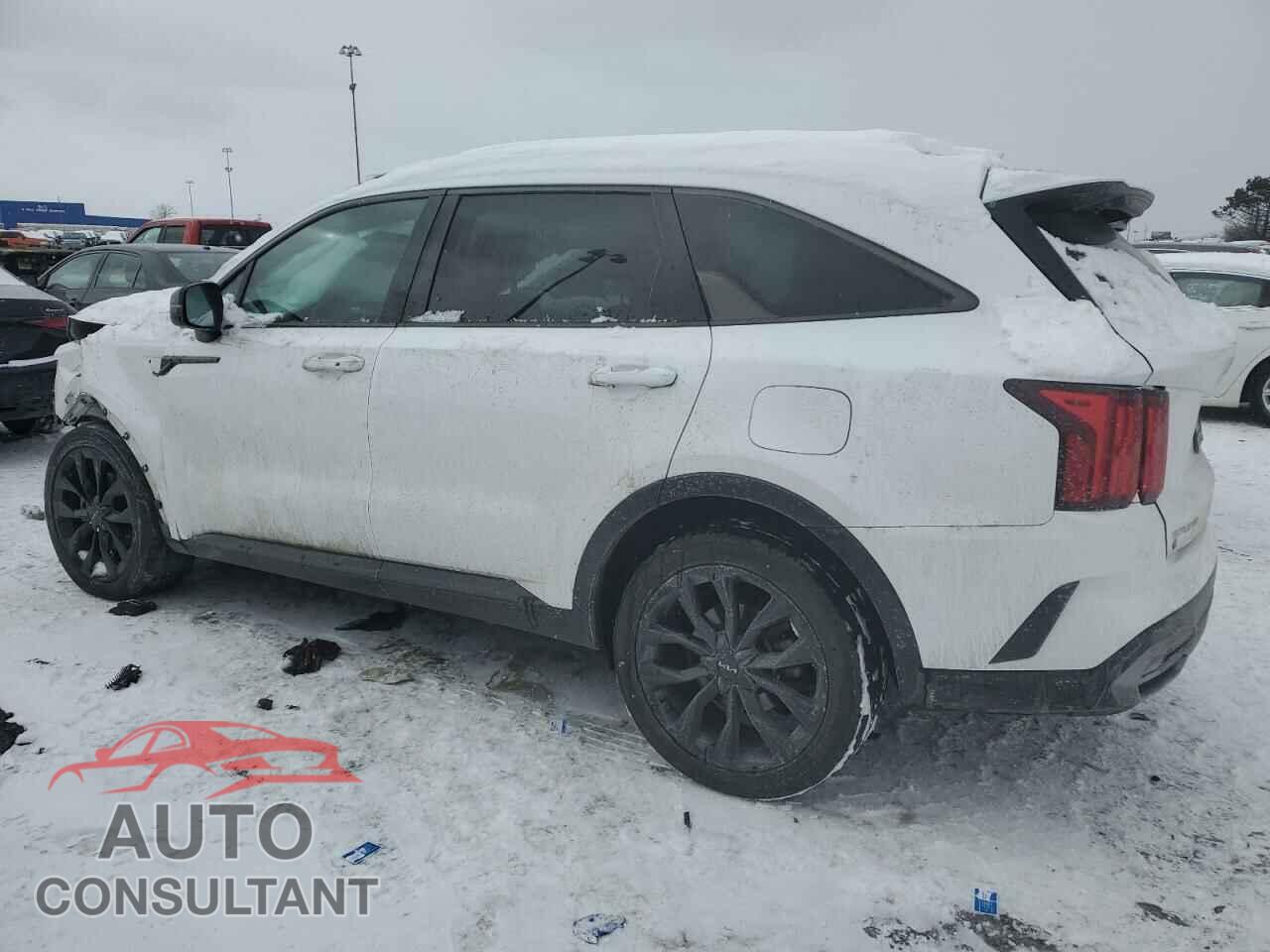 KIA SORENTO 2023 - 5XYRK4LF0PG177659