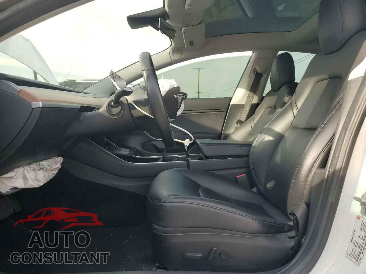 TESLA MODEL 3 2018 - 5YJ3E1EA0JF126464