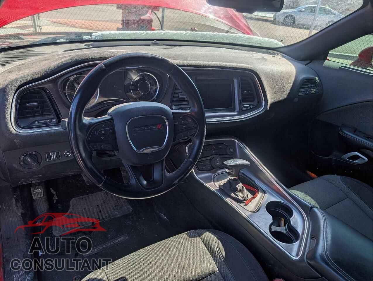 DODGE CHALLENGER 2015 - 2C3CDZAT4FH764005