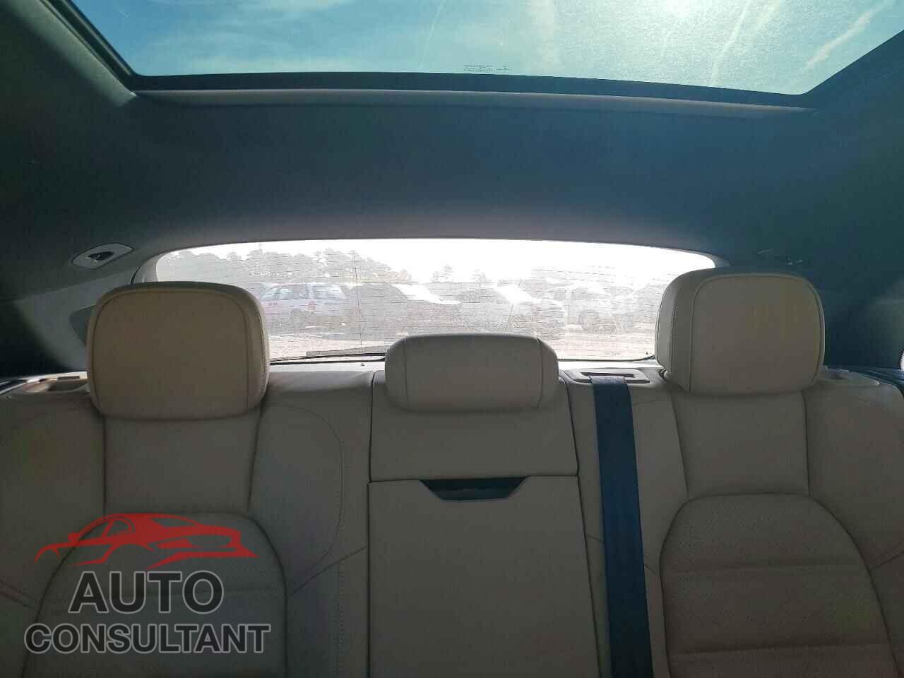 PORSCHE MACAN 2017 - WP1AG2A51HLB54540