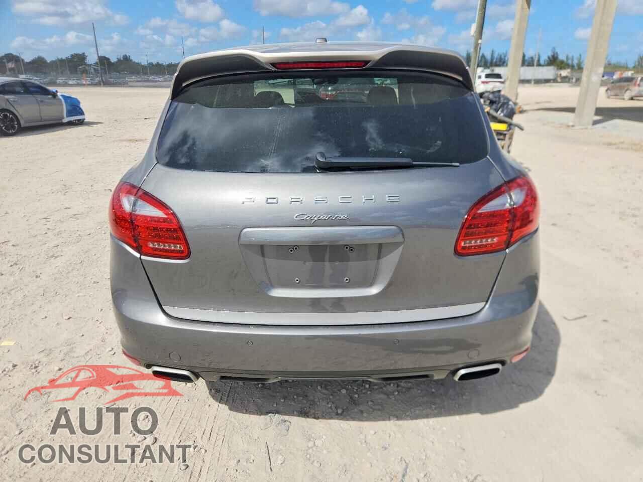 PORSCHE CAYENNE 2014 - WP1AA2A20ELA92096