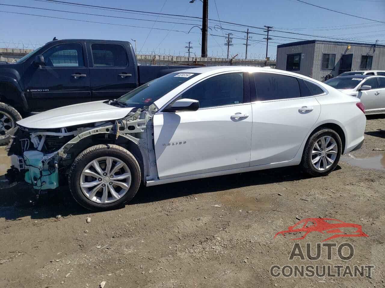 CHEVROLET MALIBU 2021 - 1G1ZD5ST0MF013004