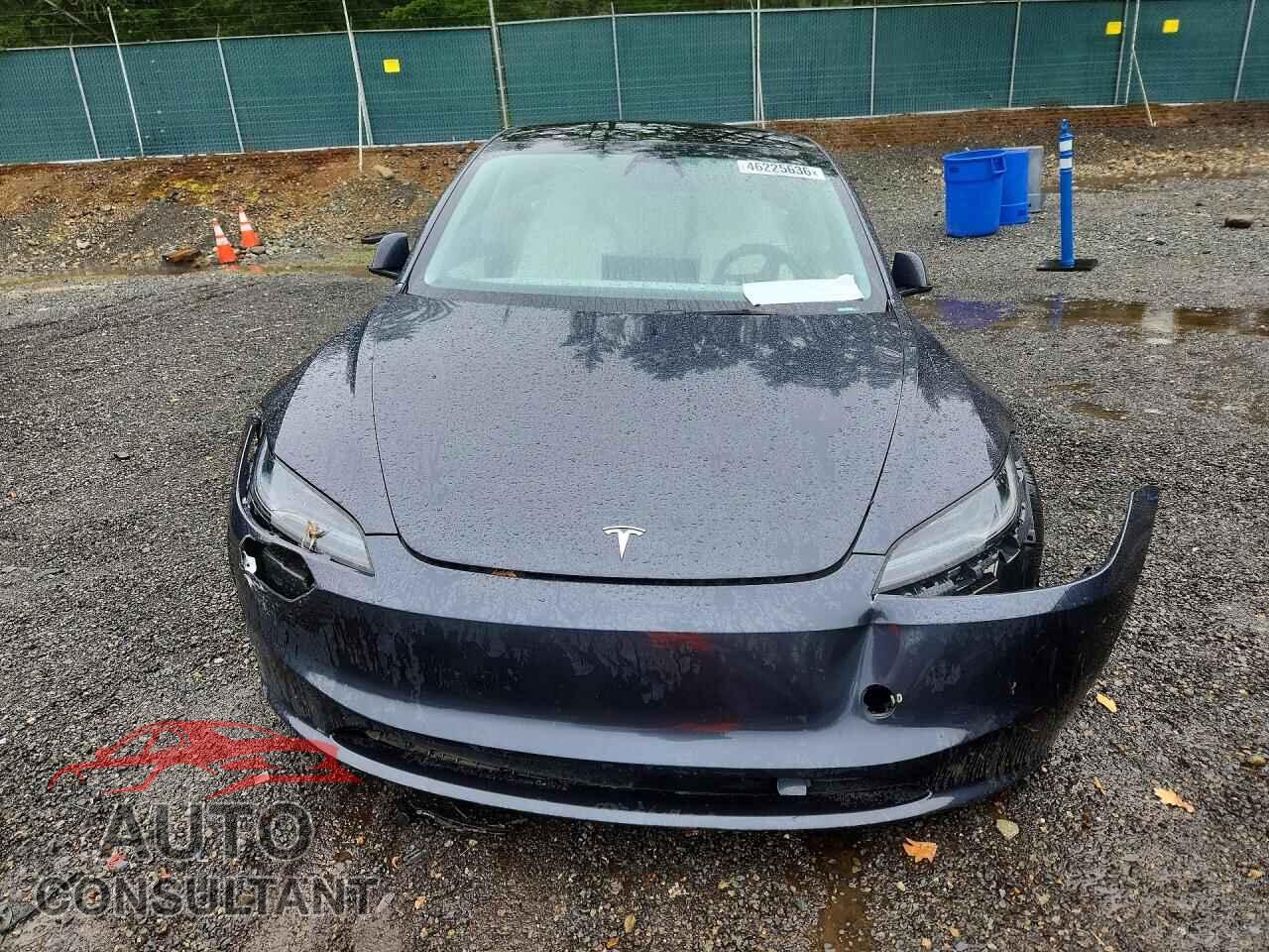 TESLA MODEL 3 2024 - 5YJ3E1EA5RF861050