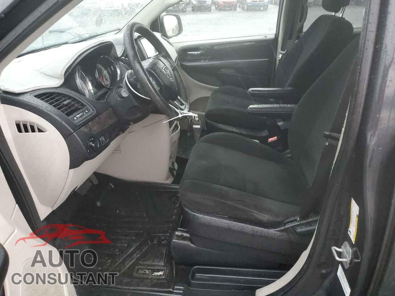 DODGE CARAVAN 2011 - 2D4RN4DG1BR765432