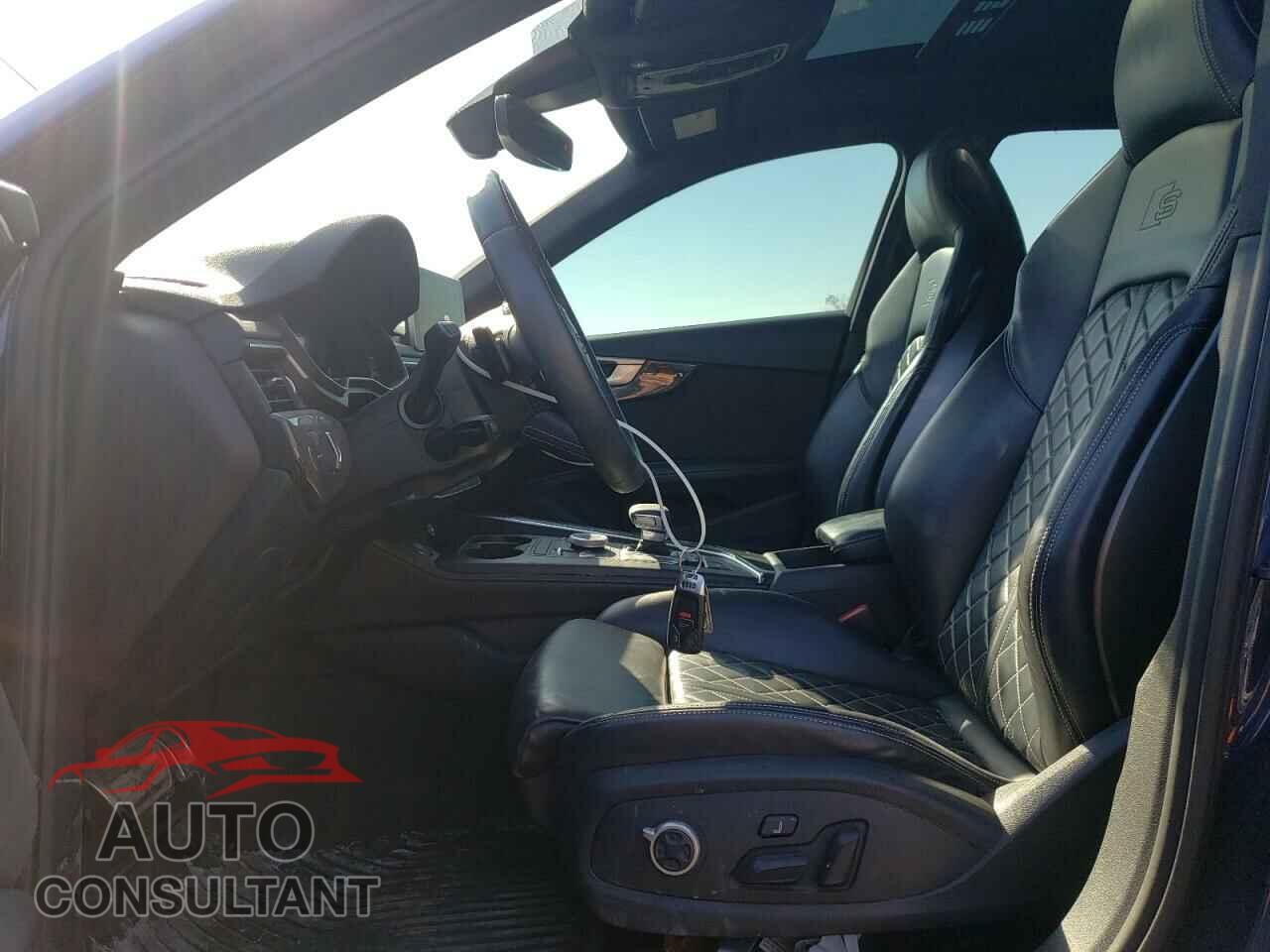 AUDI S4/RS4 2019 - WAUC4AF43KA002109