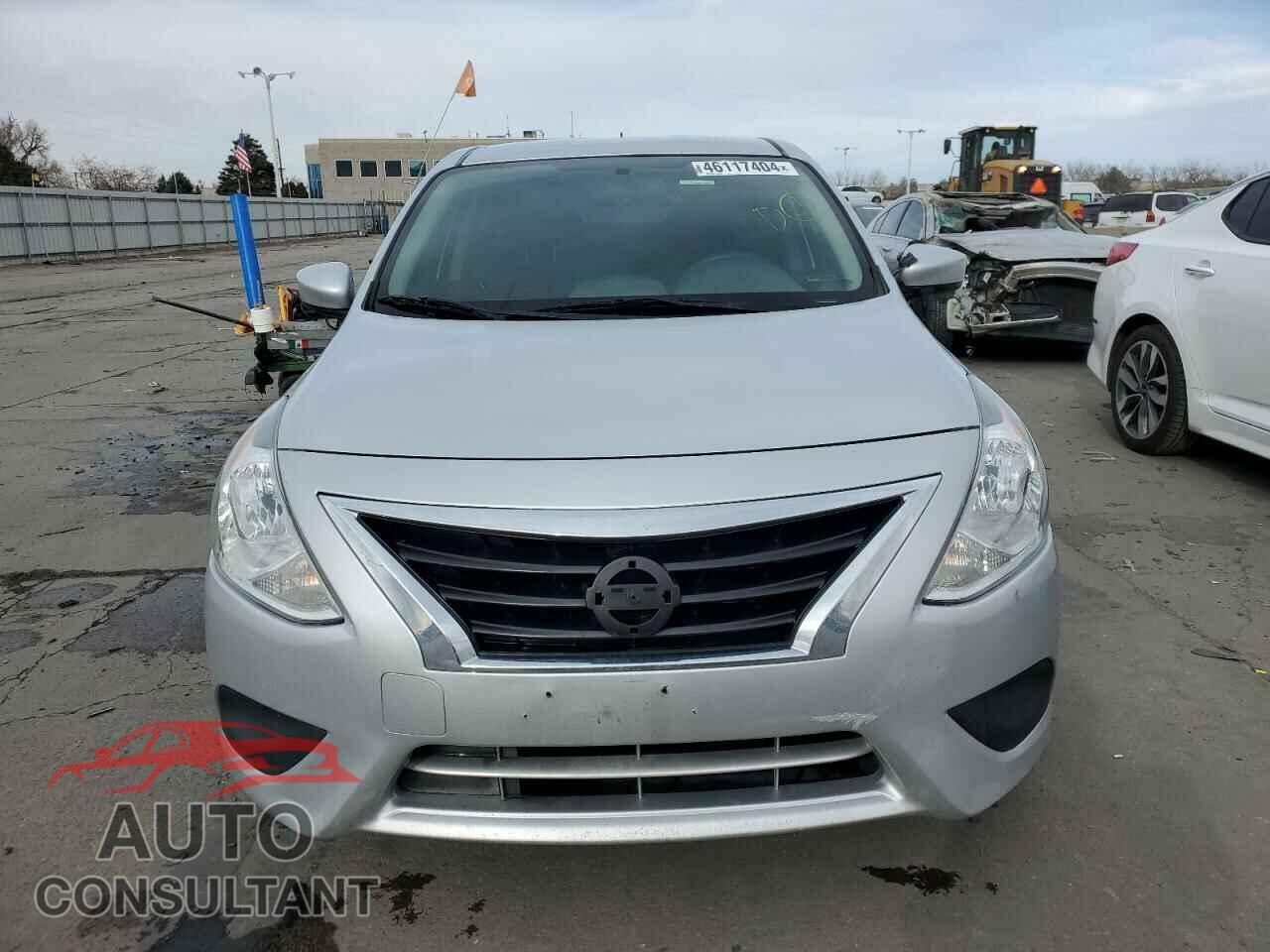 NISSAN VERSA 2017 - 3N1CN7AP3HL860091