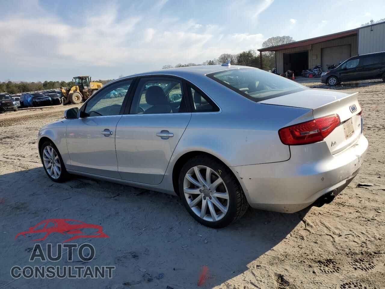 AUDI A4 2013 - WAUEFAFL1DA060250