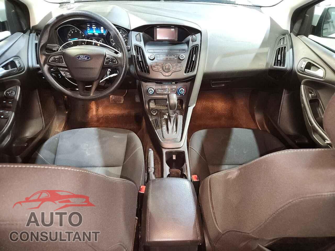 FORD FOCUS 2018 - 1FADP3F22JL214971