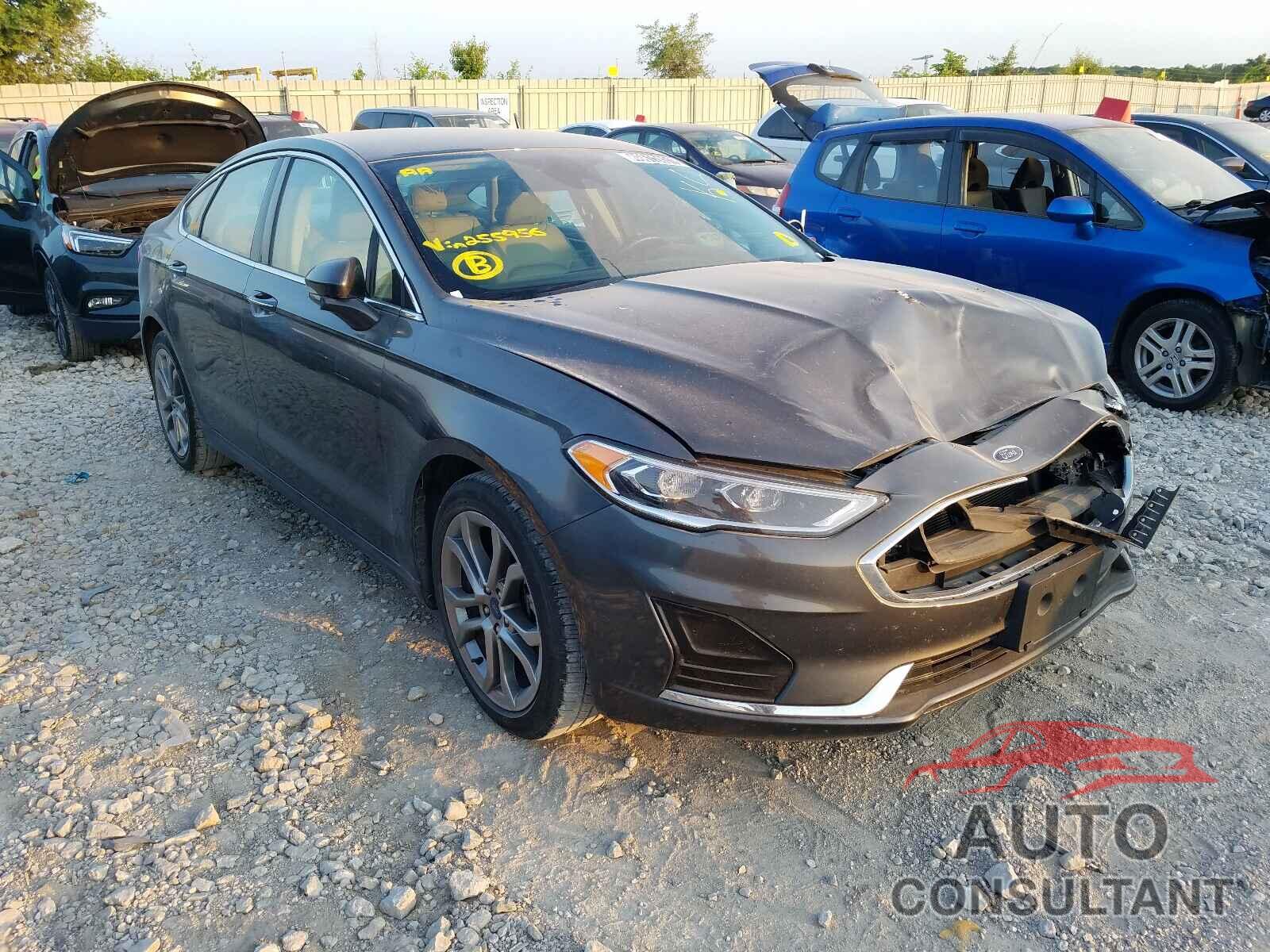 FORD FUSION 2019 - 3FA6P0CD2KR255956