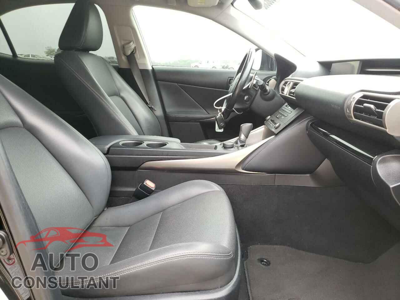 LEXUS IS 2016 - JTHBA1D22G5019667