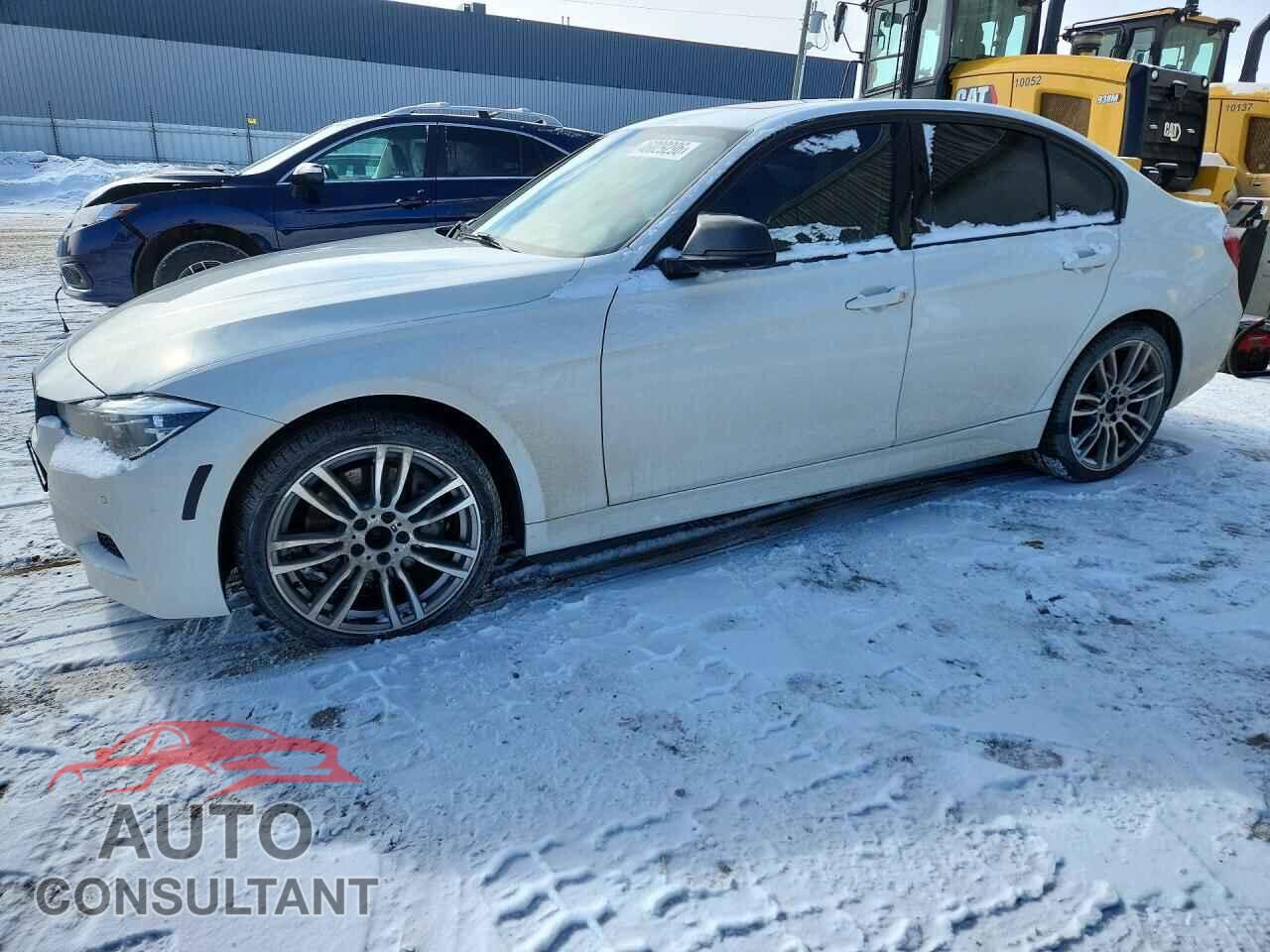 BMW 3 SERIES 2016 - WBA8E3G50GNU02635