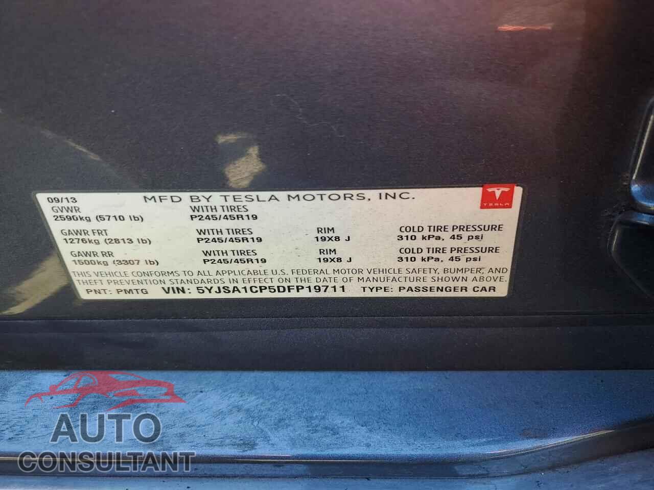 TESLA MODEL S 2013 - 5YJSA1CP5DFP19711