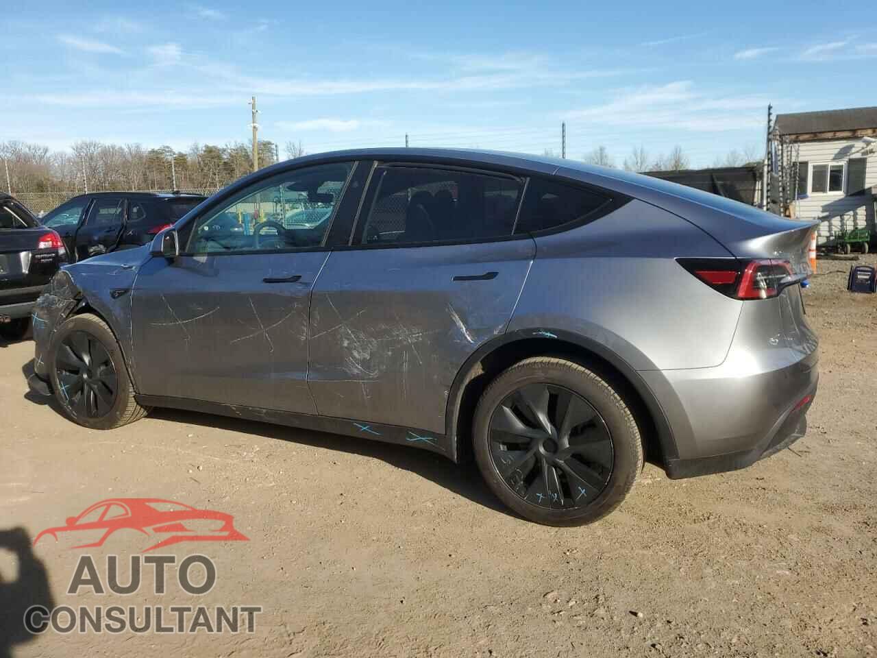 TESLA MODEL Y 2024 - 7SAYGDEE9RA302122