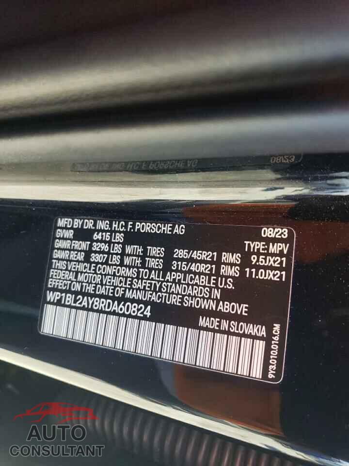 PORSCHE CAYENNE 2024 - WP1BL2AY8RDA60824