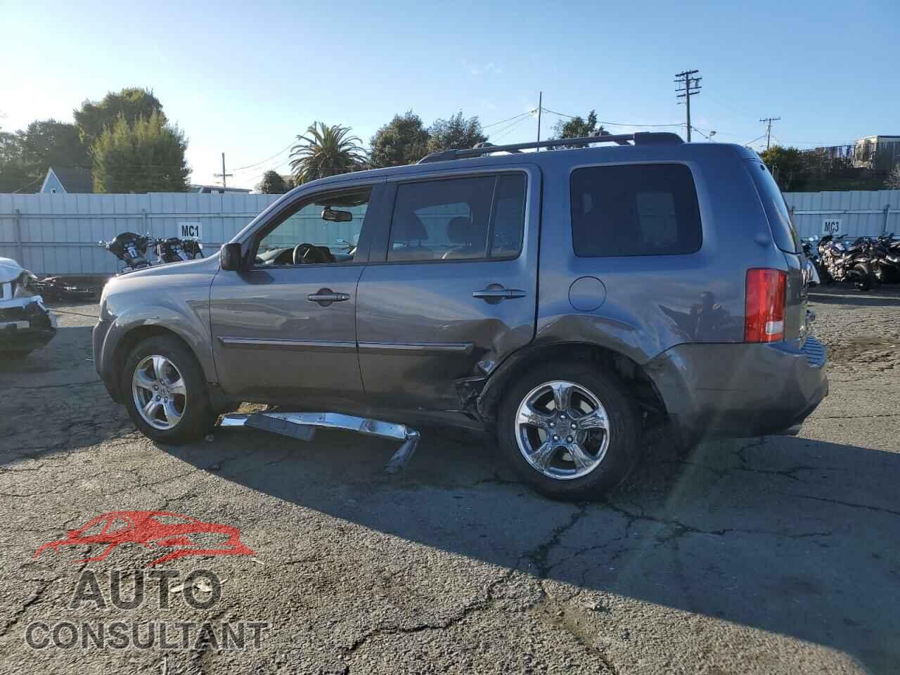 HONDA PILOT 2014 - 5FNYF3H5XEB003130