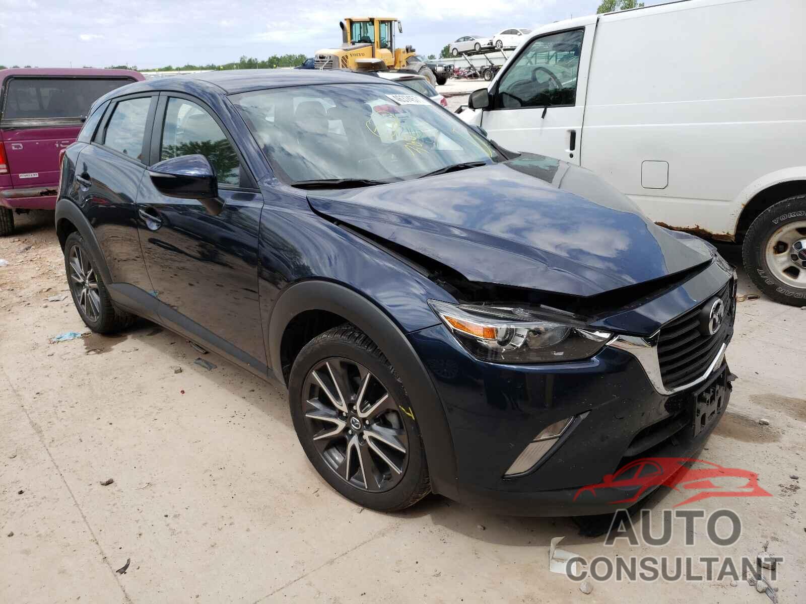 MAZDA CX-3 2017 - JM1DKFC72H0148007