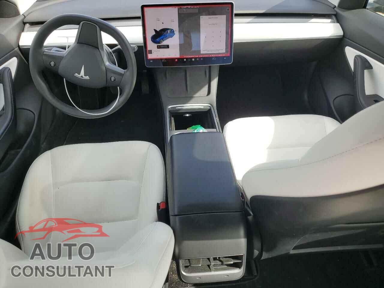 TESLA MODEL 3 2021 - 5YJ3E1EB1MF877599