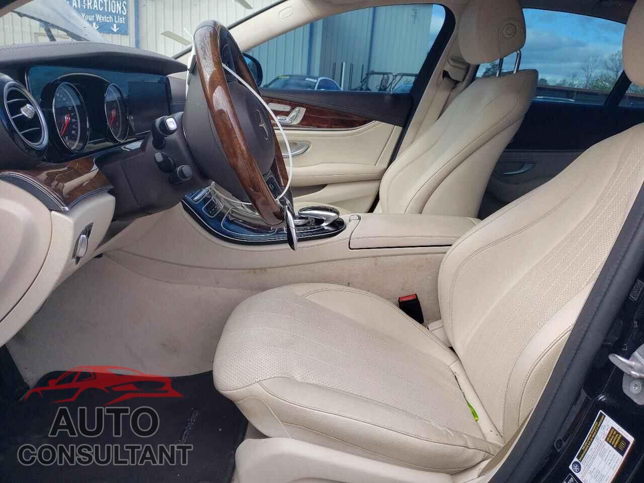 MERCEDES-BENZ E-CLASS 2018 - WDDZF4JB9JA350127