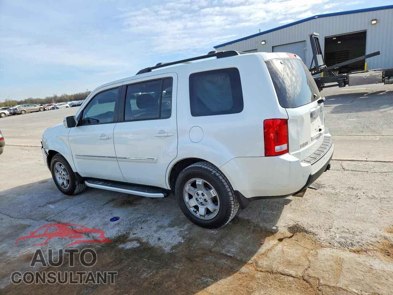 HONDA PILOT 2011 - 5FNYF3H97BB048265