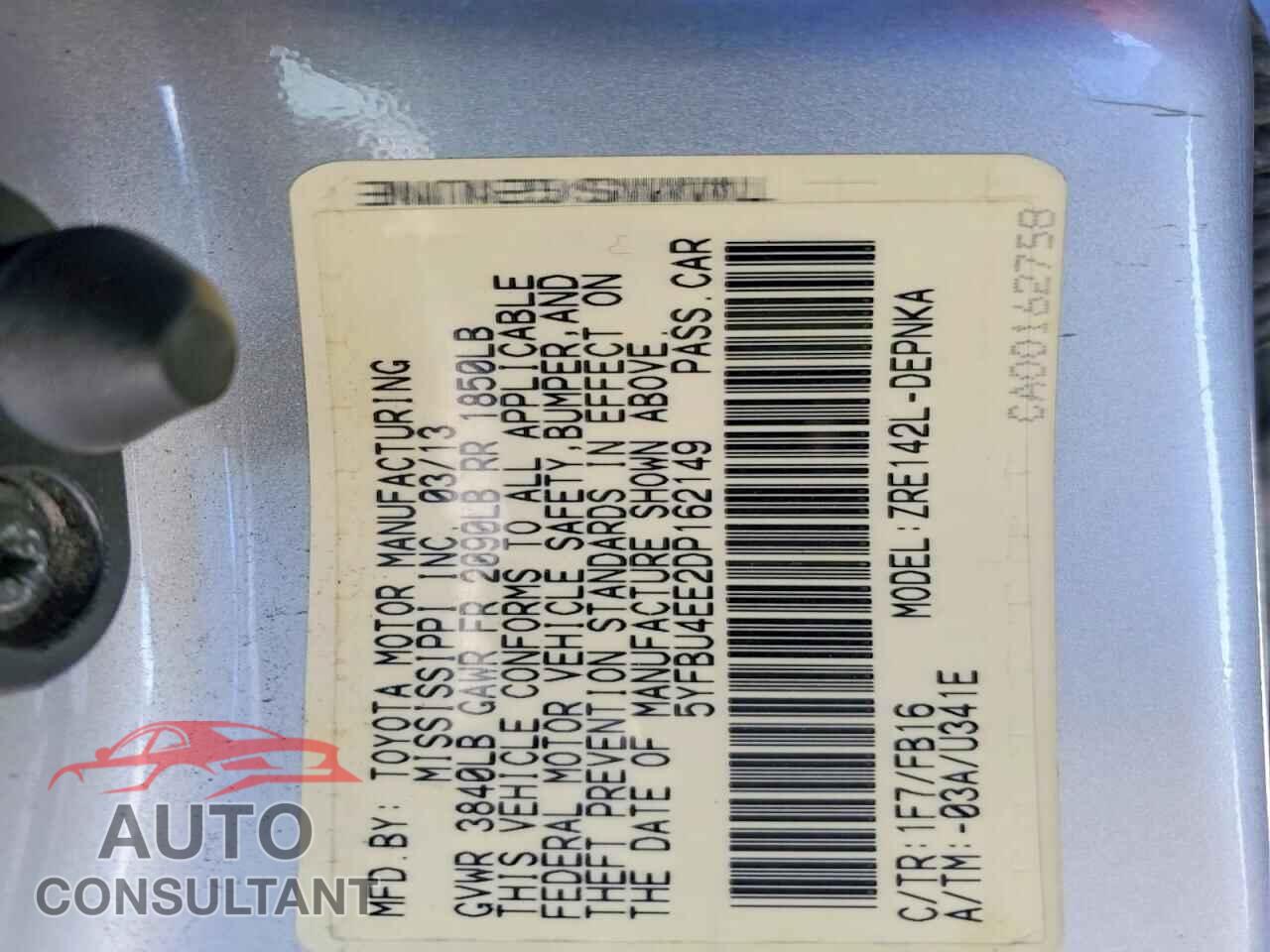 TOYOTA COROLLA 2013 - 5YFBU4EE2DP162149