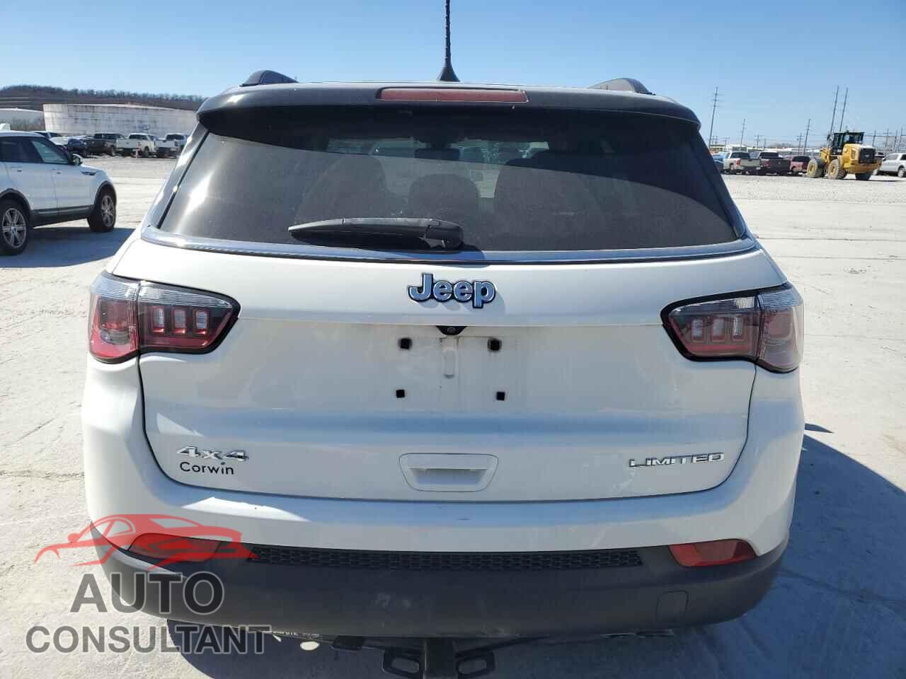 JEEP COMPASS 2019 - 3C4NJDCBXKT672600