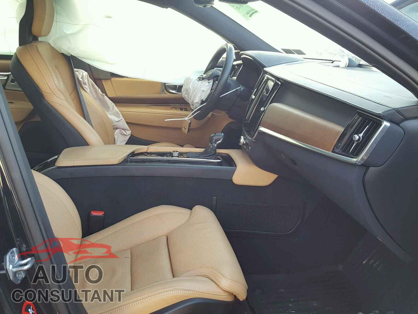 VOLVO S90 2017 - YV1A22ML9H1013022
