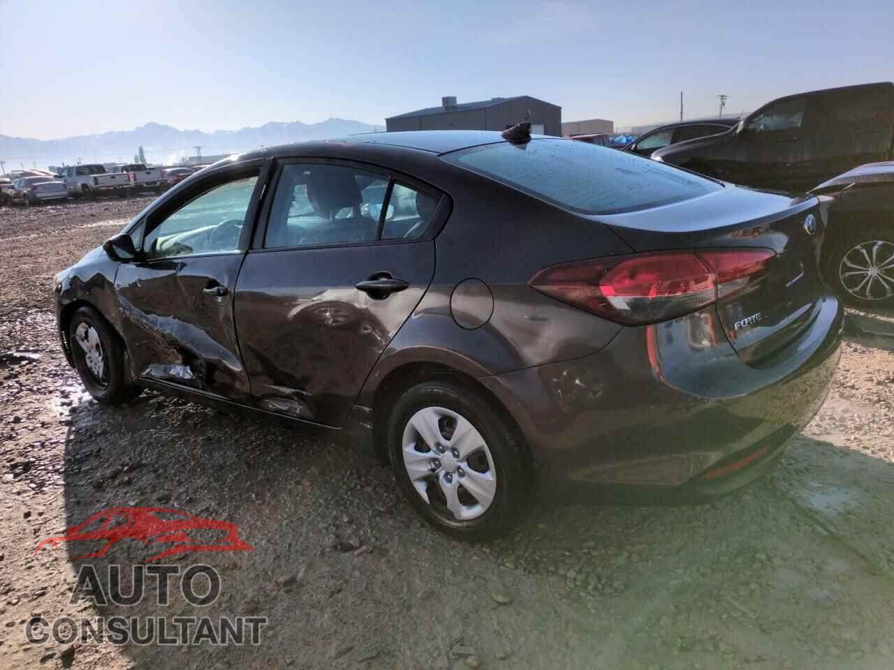 KIA FORTE 2017 - 3KPFK4A75HE109290