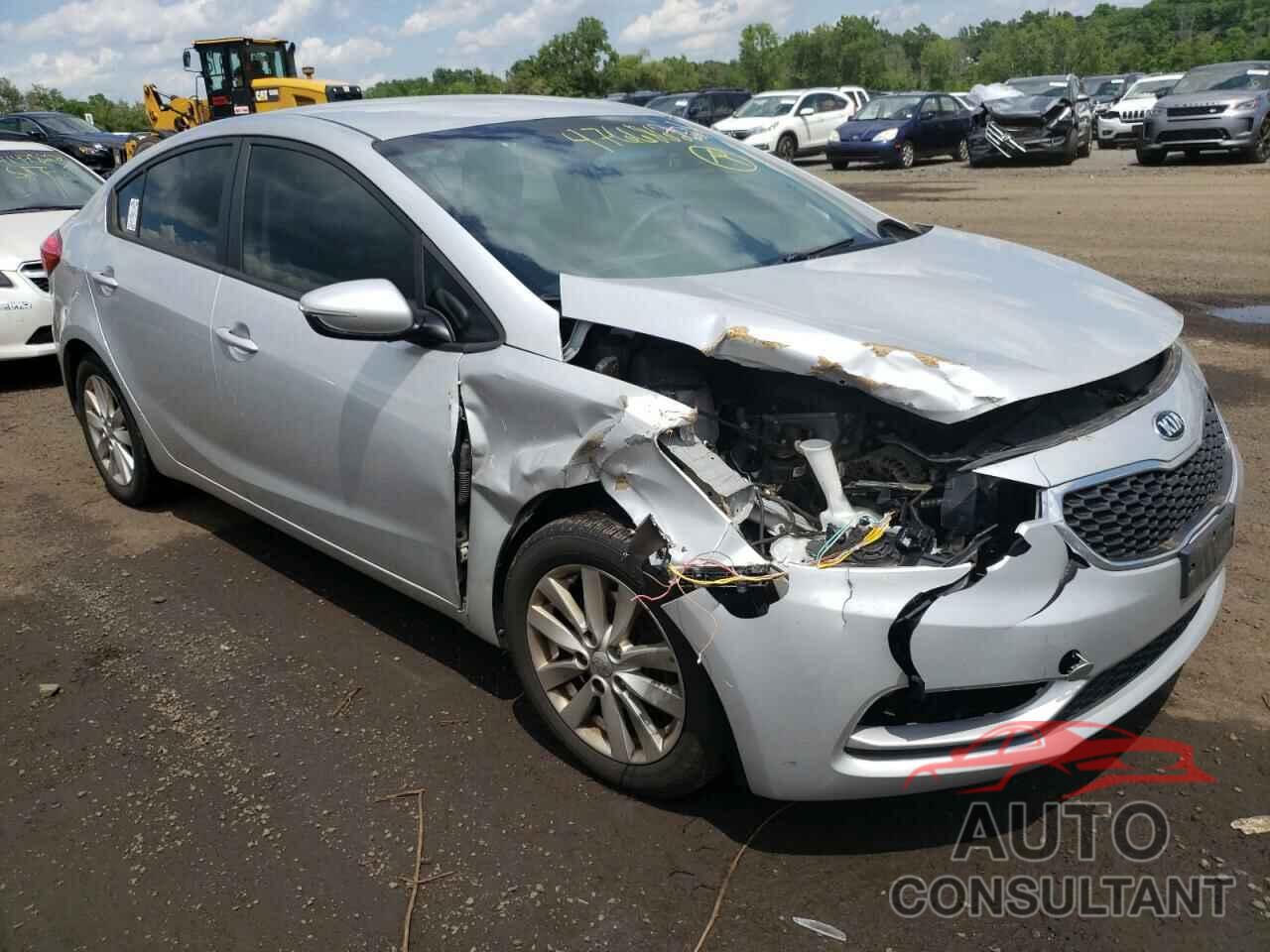 KIA FORTE 2016 - KNAFX4A6XG5549215