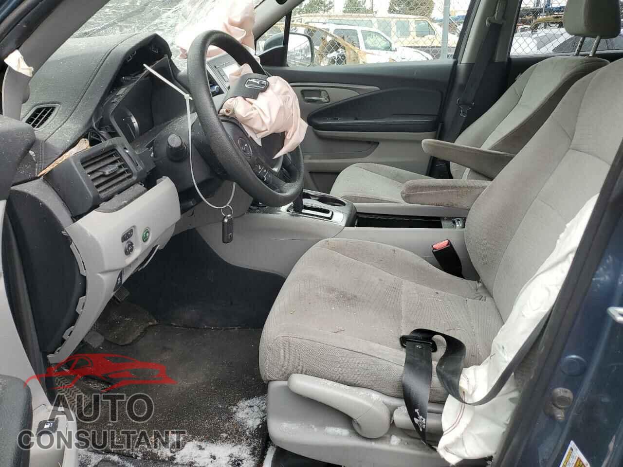 HONDA PILOT 2017 - 5FNYF6H14HB089764
