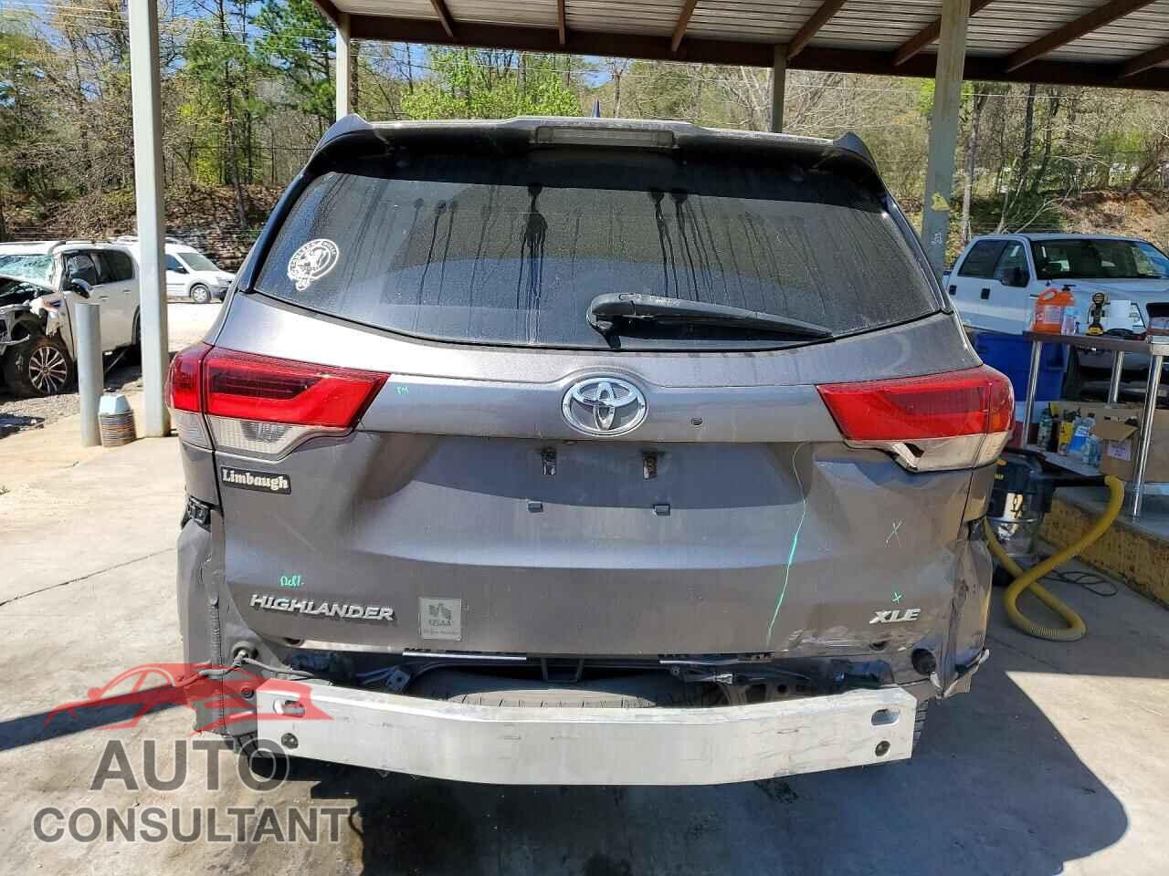 TOYOTA HIGHLANDER 2017 - 5TDKZRFH5HS522700