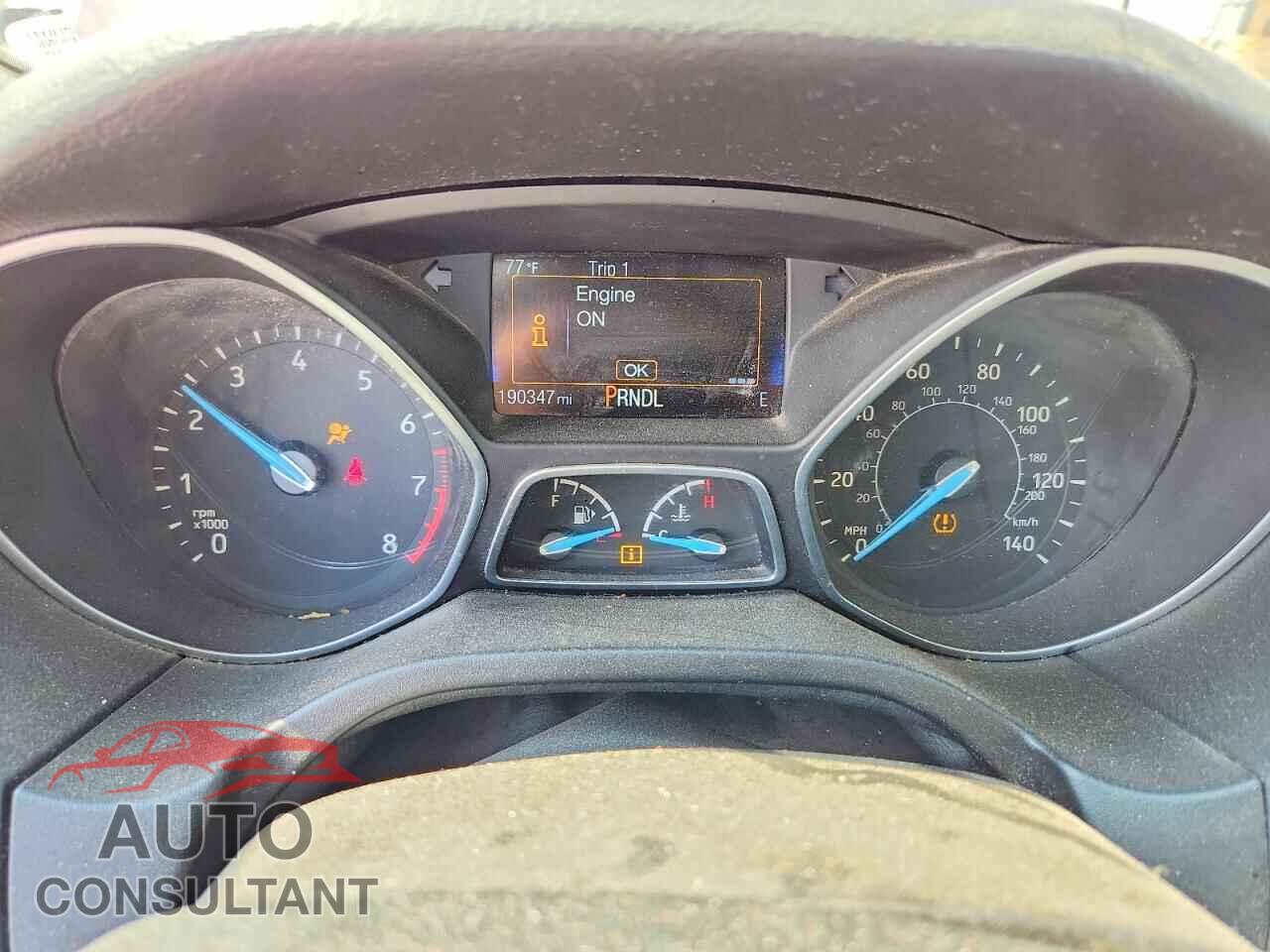 FORD FOCUS 2015 - 1FADP3F24FL342300