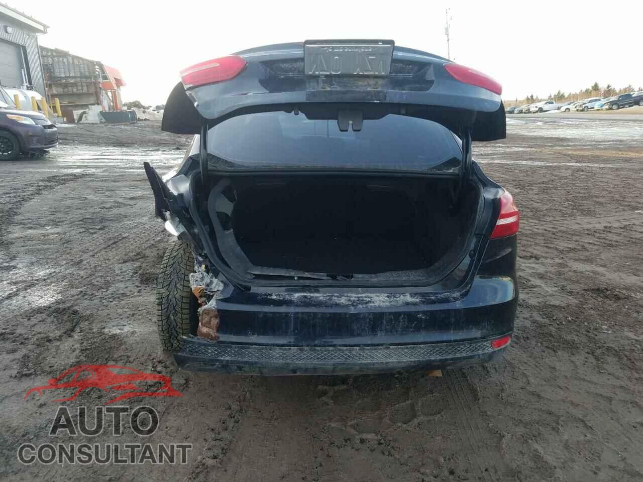 FORD FOCUS 2017 - 1FADP3FE5HL305107