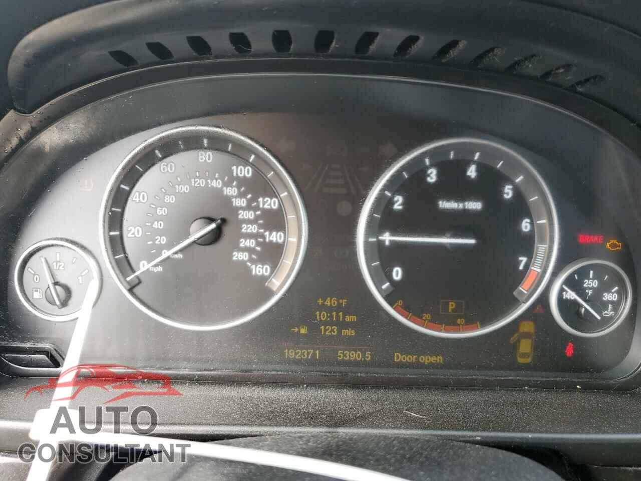 BMW 5 SERIES 2011 - WBAFU7C55BC872364