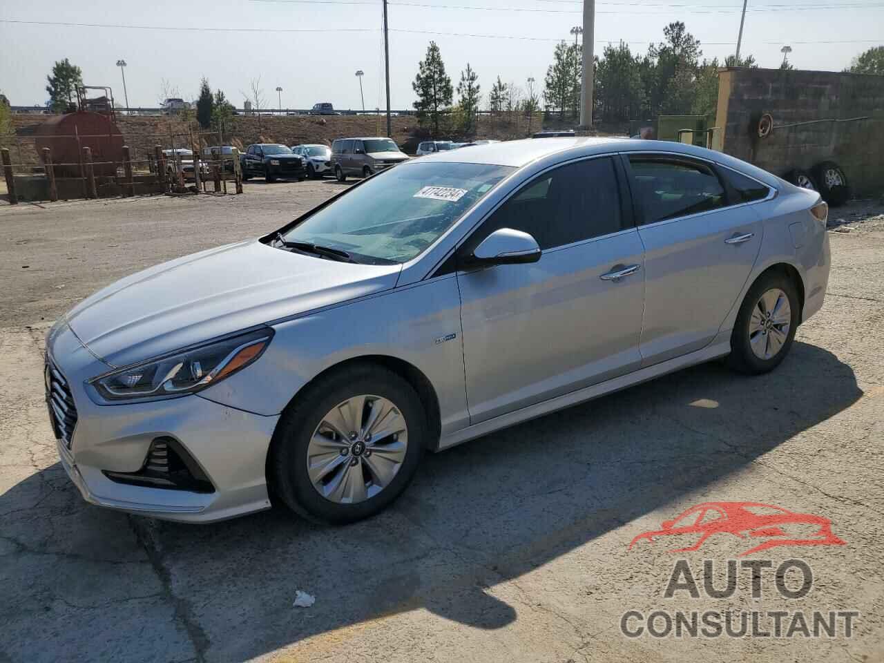 HYUNDAI SONATA 2019 - KMHE24L36KA088350