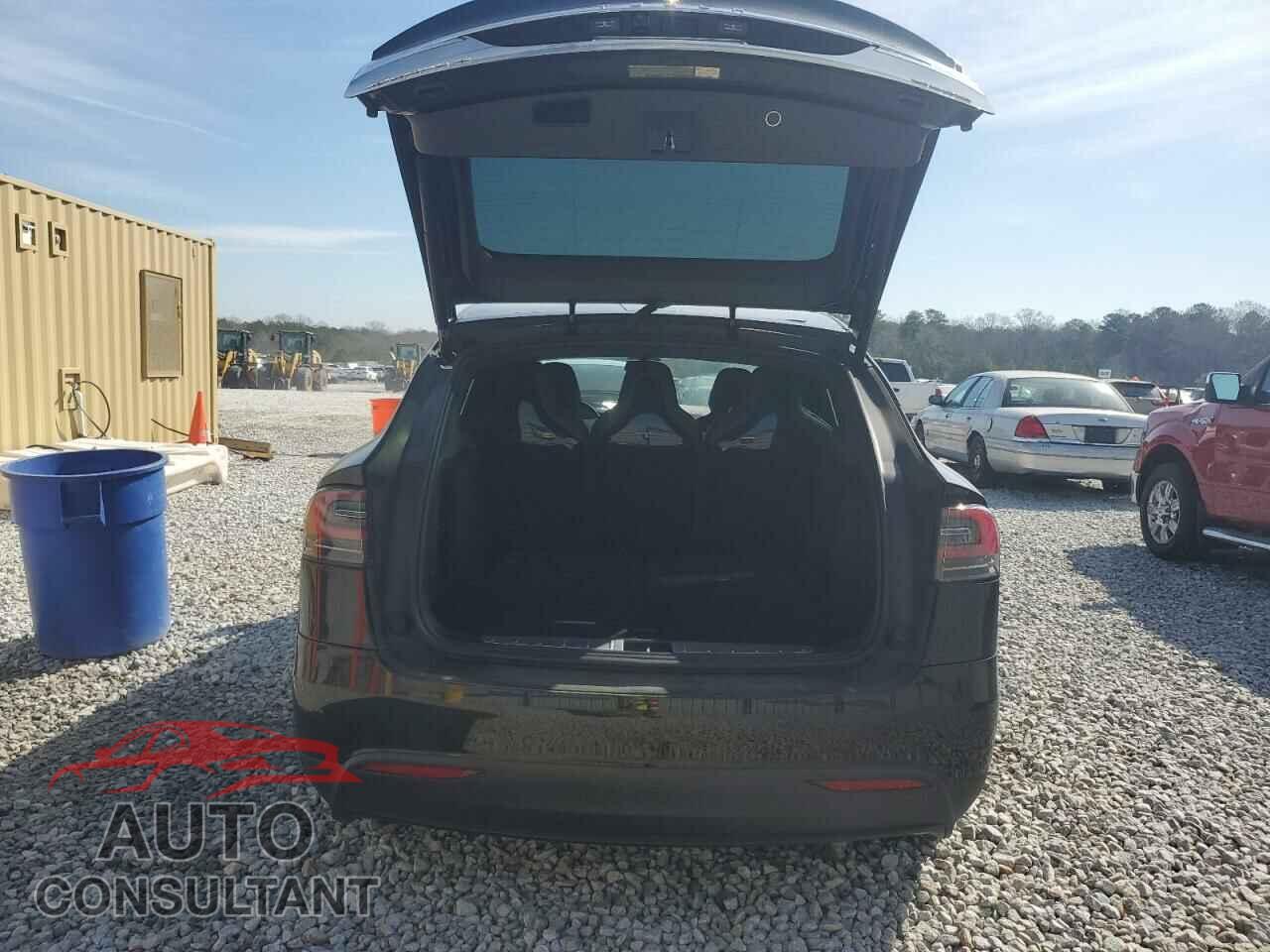TESLA MODEL X 2016 - 5YJXCAE44GF025048