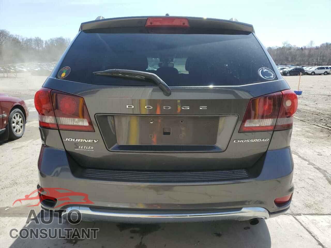 DODGE JOURNEY 2015 - 3C4PDCGB2FT736526
