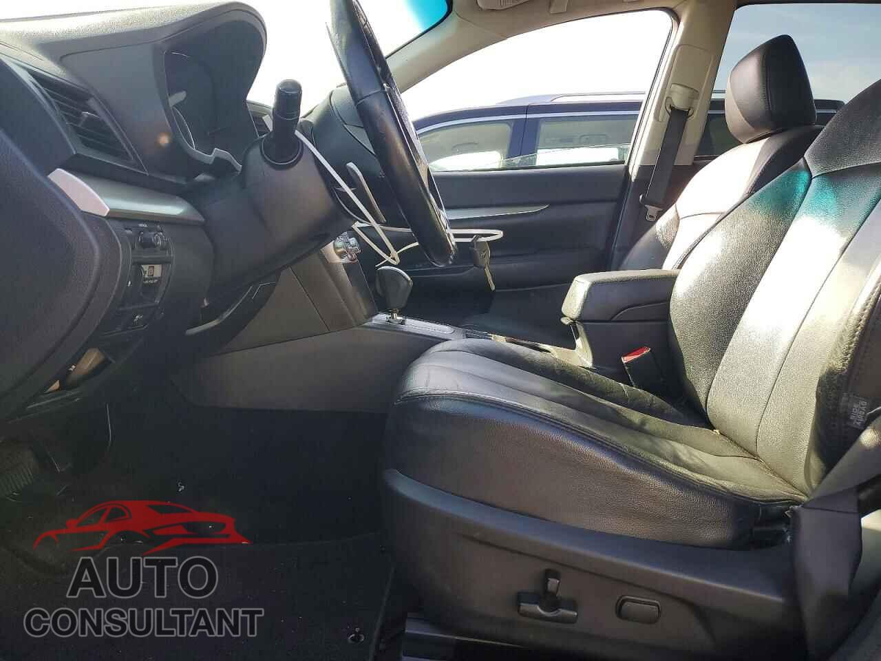 SUBARU OUTBACK 2013 - 4S4BRBCC4D3318400