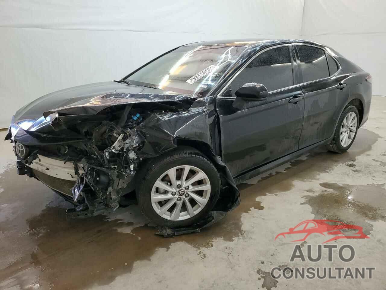 TOYOTA CAMRY 2022 - 4T1C11AK3NU636360