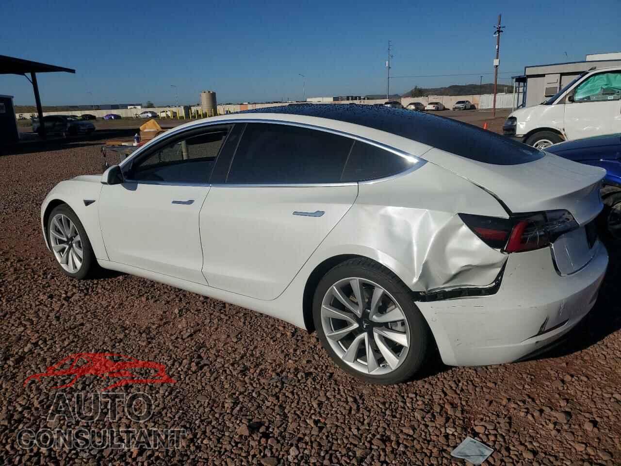 TESLA MODEL 3 2020 - 5YJ3E1EBXLF621783