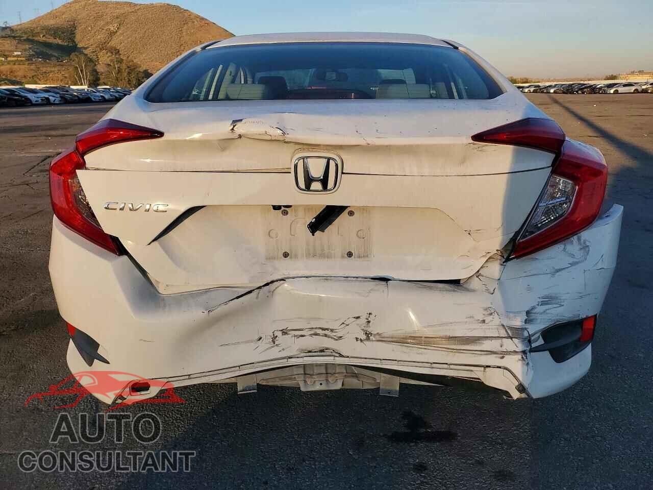 HONDA CIVIC 2017 - 2HGFC2F57HH535433