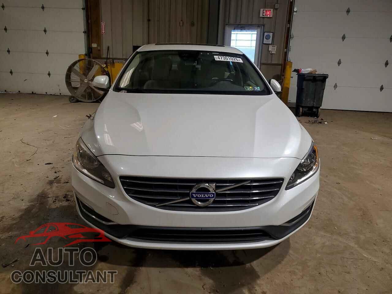 VOLVO S60 2015 - YV1612TB4F2301782