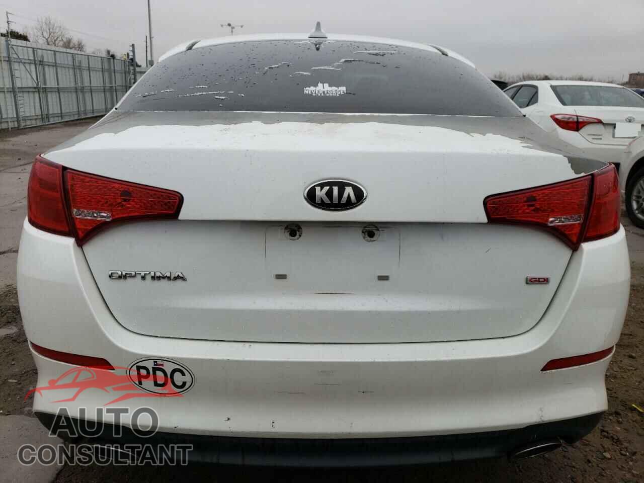 KIA OPTIMA 2014 - KNAGM4A73E5489863