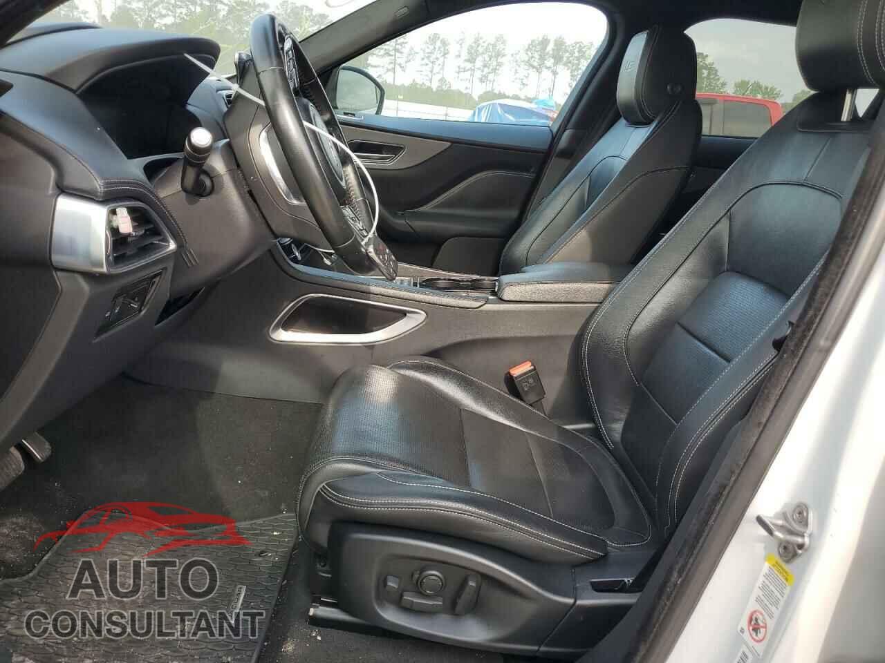 JAGUAR F-PACE 2017 - SADCM2BV4HA072402
